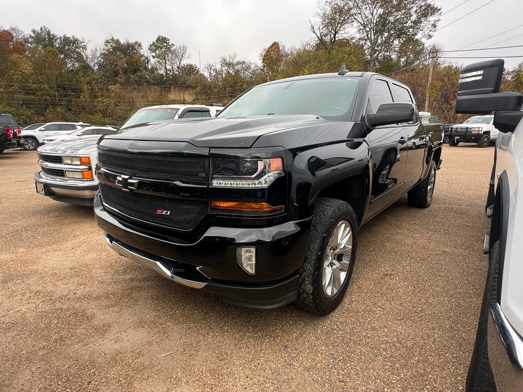 2017 Chevrolet Silverado 1500 LT's photo