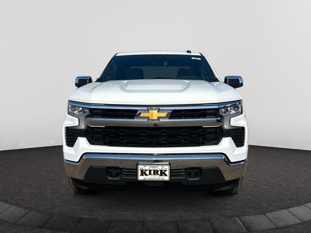 2025 Chevrolet Silverado 1500 LT photo 2