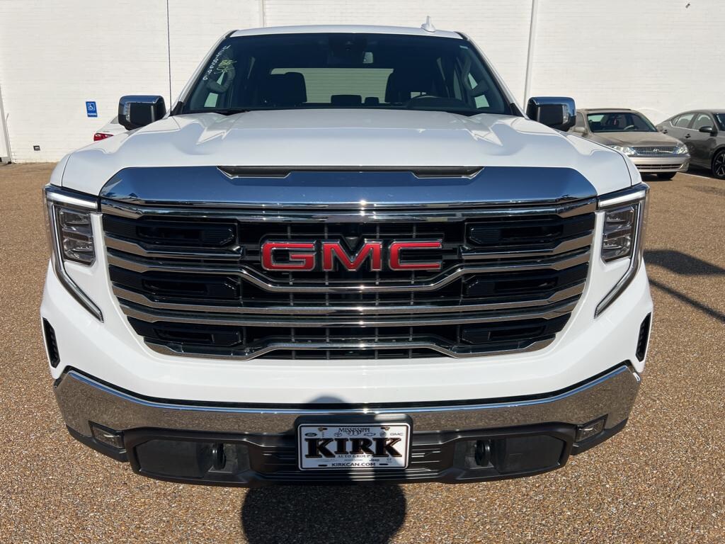 Used 2025 GMC Sierra 1500 SLT Truck