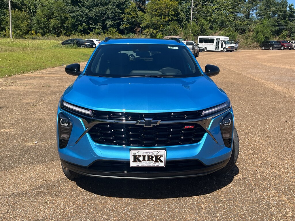 2026 Chevrolet Trax photo 2