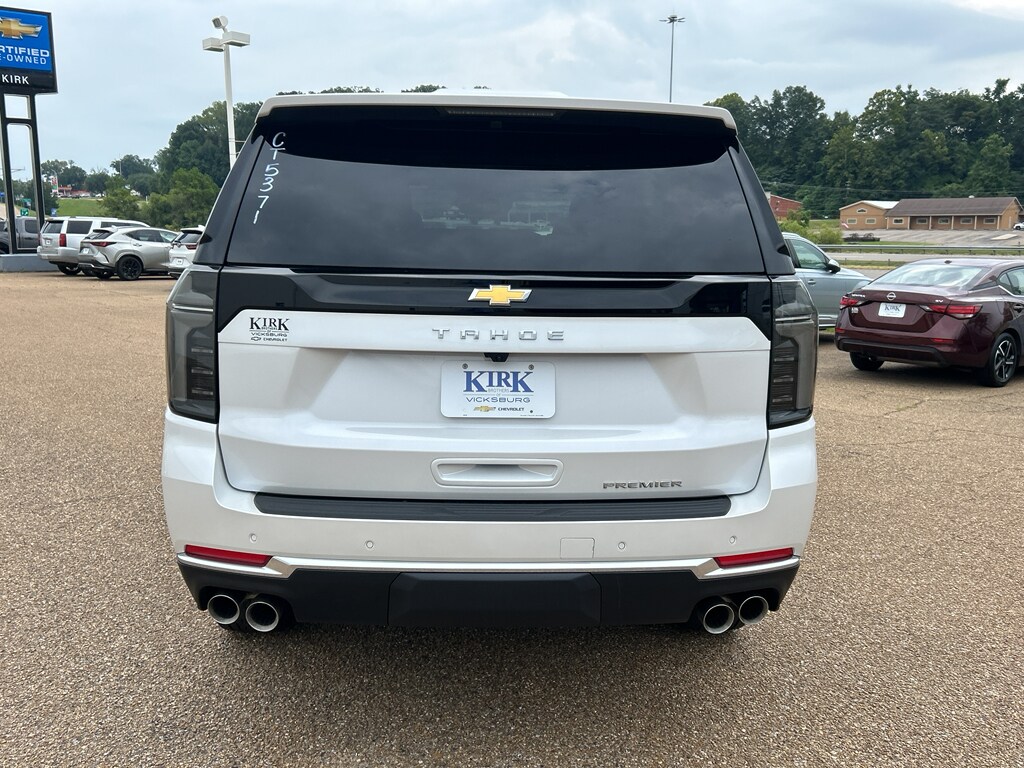 2025 Chevrolet Tahoe Premier photo 4