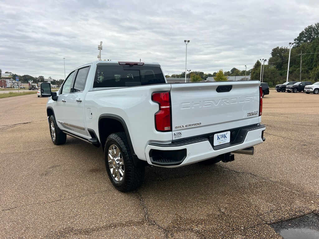 New 2026 Chevrolet Silverado 2500 HD High Country Truck