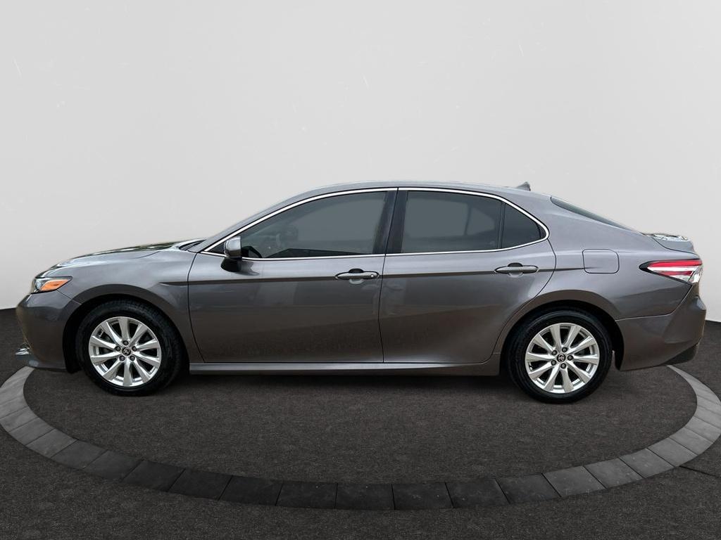 Used 2020 Toyota Camry LE with VIN 4T1C11AK5LU991477 for sale in Vicksburg, MS