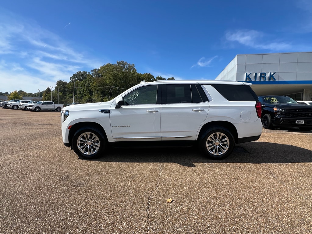 Used 2023 GMC Yukon SLT SUV