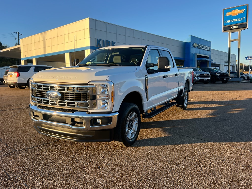 Used 2025 Ford Super Duty F-250 SRW XL