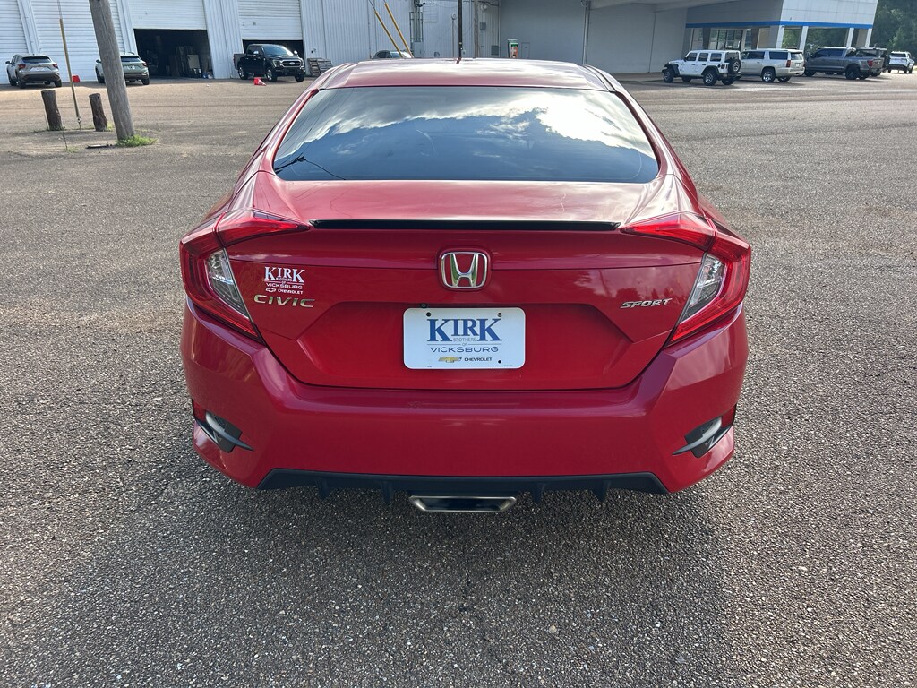 2020 Honda Civic Sport photo 3