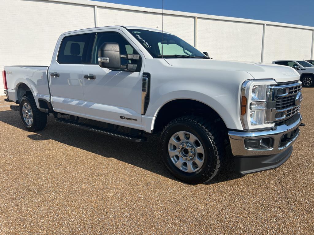 2024 Ford F-250 XL photo 3
