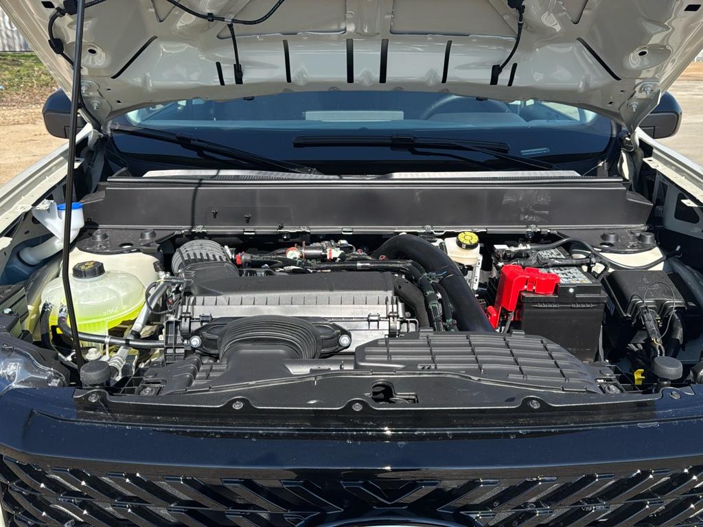 2025 Ford Maverick XLT - Photo 10