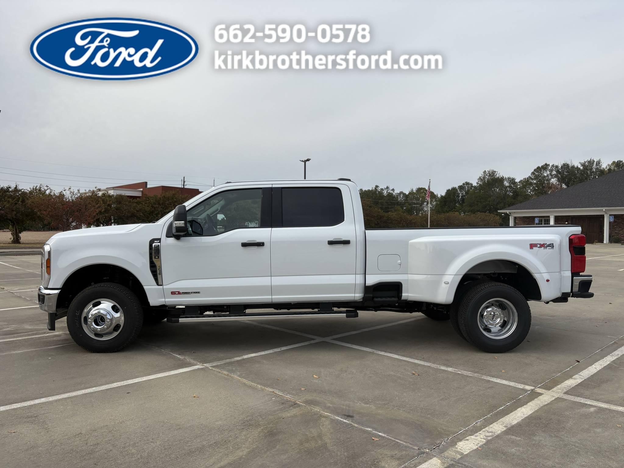 New 2027 Ford F-350 XLT Crew Cab