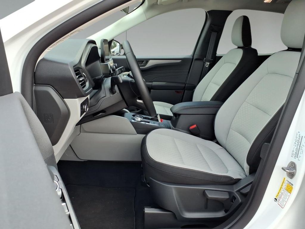 2026 Ford Escape Active - Photo 16
