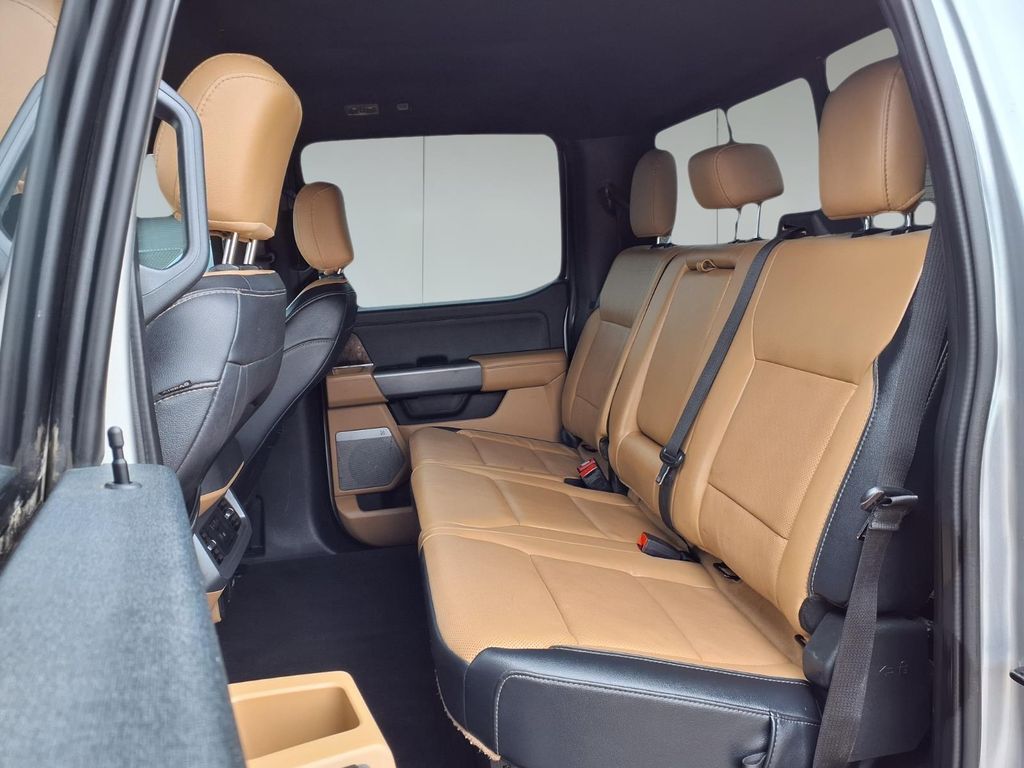 2024 Ford F-250 Super Duty Lariat - Photo 17