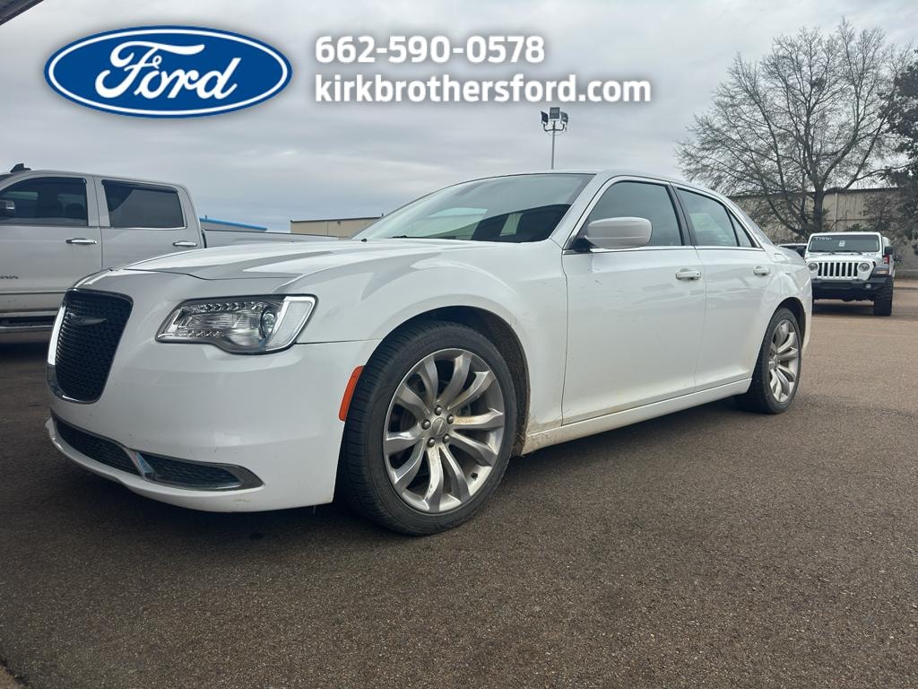 Used 2018 Chrysler 300 Touring L Sedan