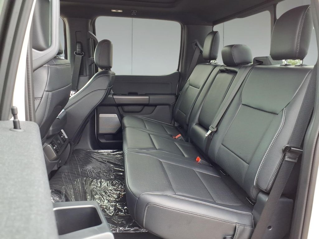 2026 Ford F-150 Lariat - Photo 9