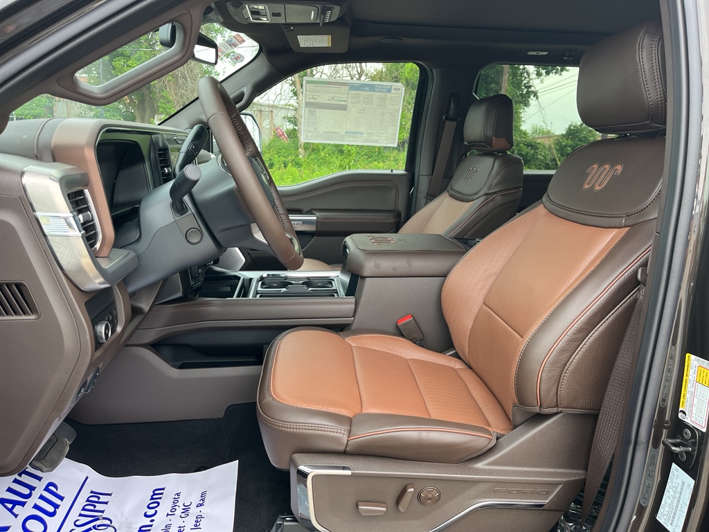 2025 Ford F-250 Super Duty King Ranch - Photo 15