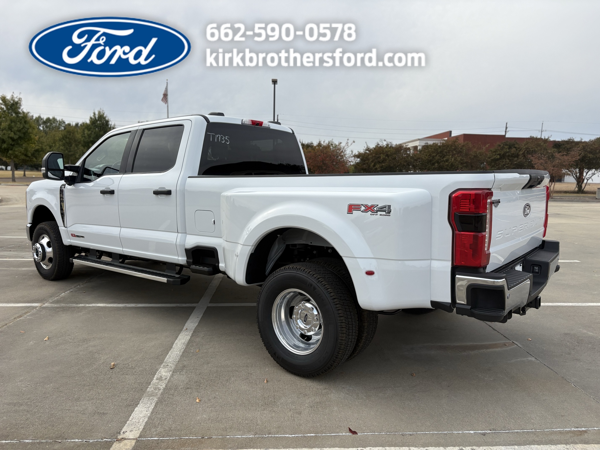 New 2027 Ford F-350 XLT Crew Cab