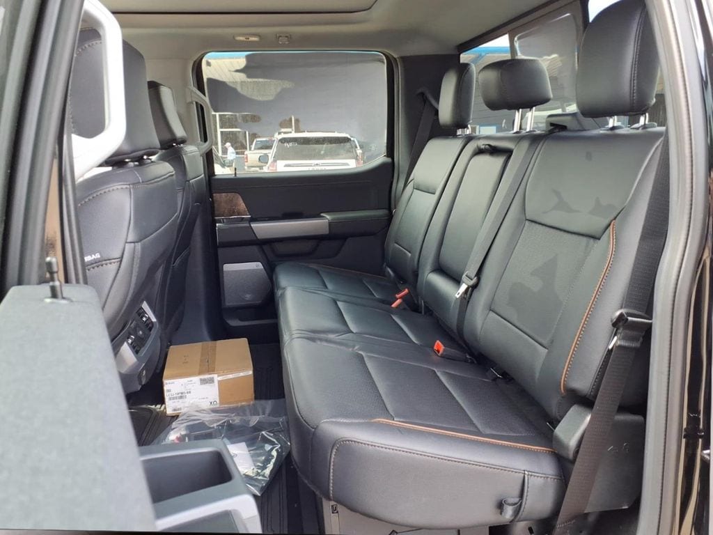 2026 Ford F-250 Super Duty Lariat - Photo 12