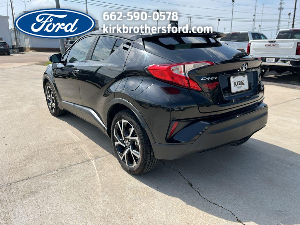 2018 Toyota C-HR XLE - Photo 8