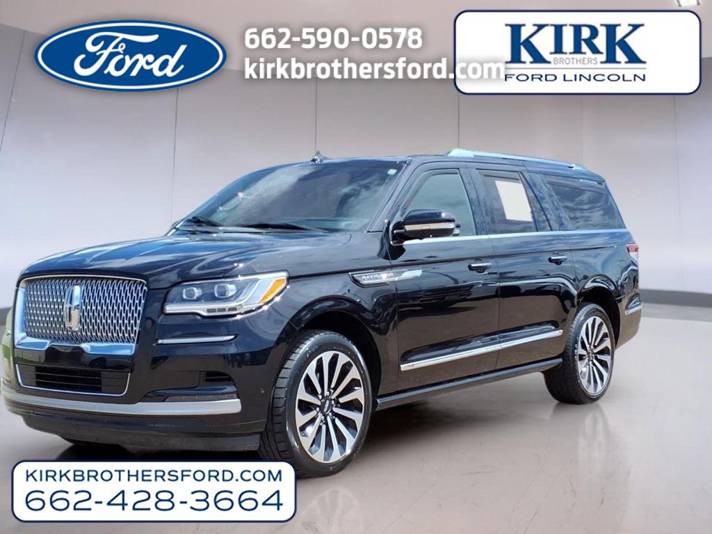 2022 Lincoln Navigator L