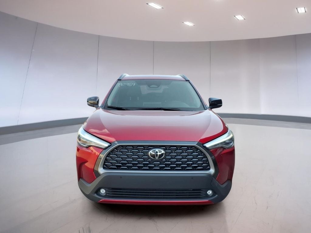 2025 Toyota Corolla Cross XLE - Photo 12