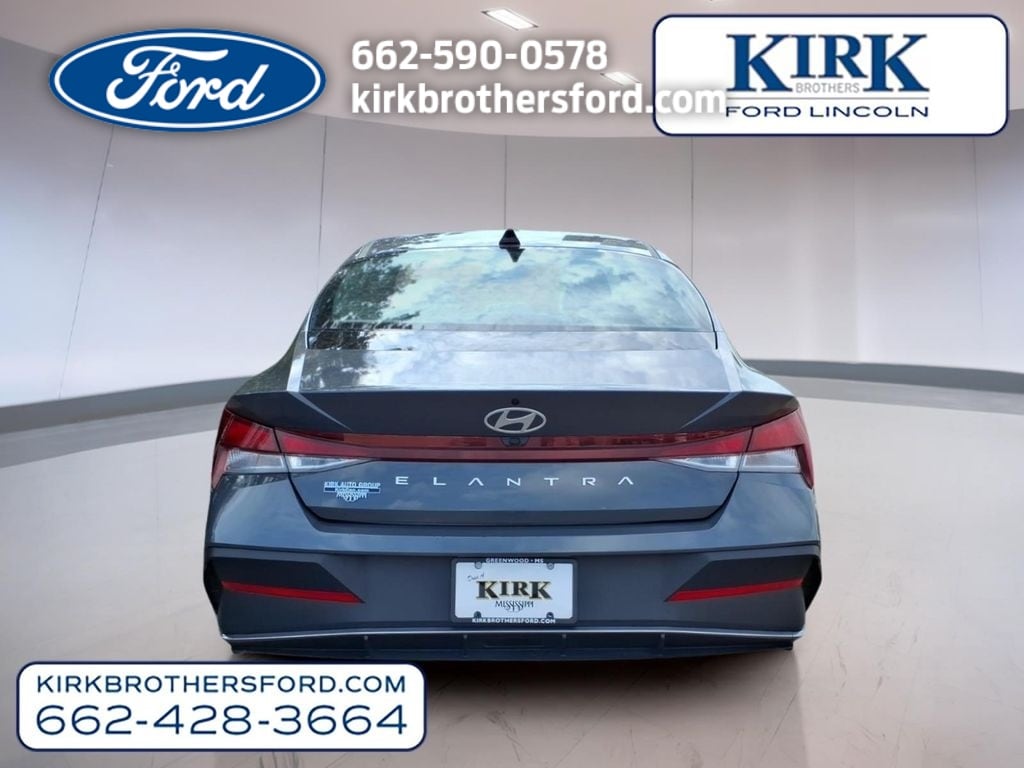 Used 2024 Hyundai Elantra SEL Sedan