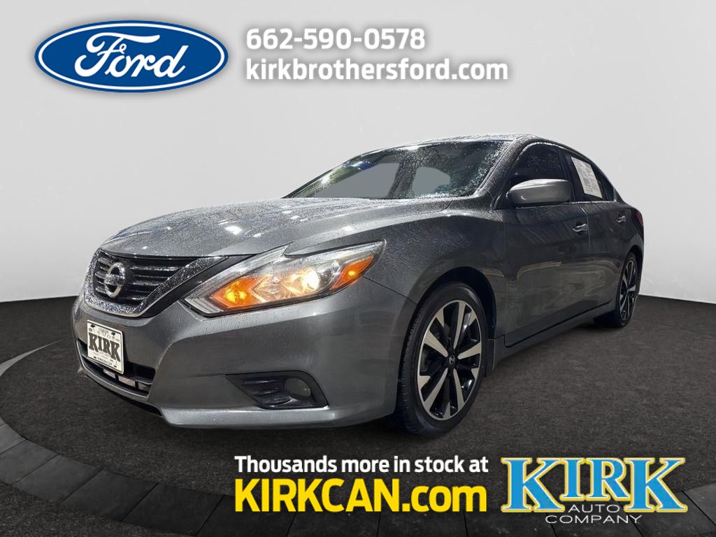 Used 2018 Nissan Altima SR with VIN 1N4AL3AP7JC106749 for sale in Greenwood, MS