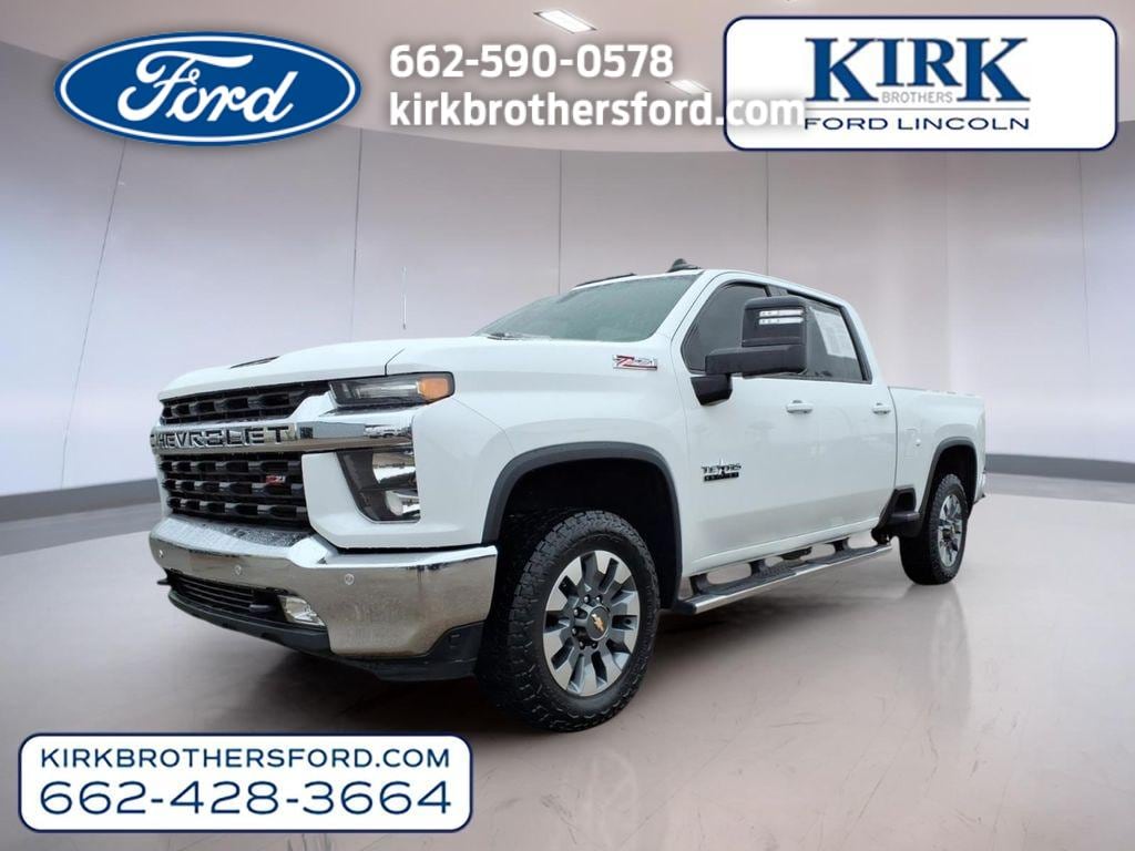Used 2023 Chevrolet Silverado LT Crew Cab
