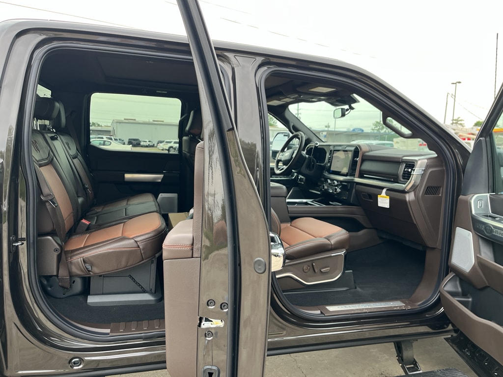 2025 Ford F-250 Super Duty King Ranch - Photo 18
