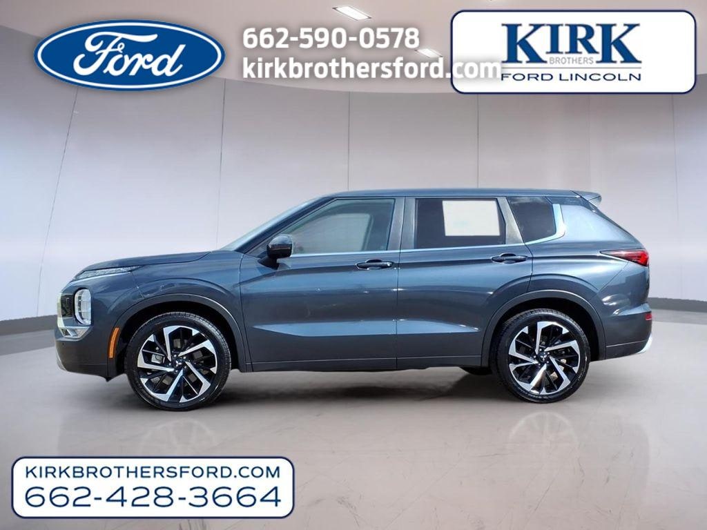 Used 2024 Mitsubishi Outlander SE SUV