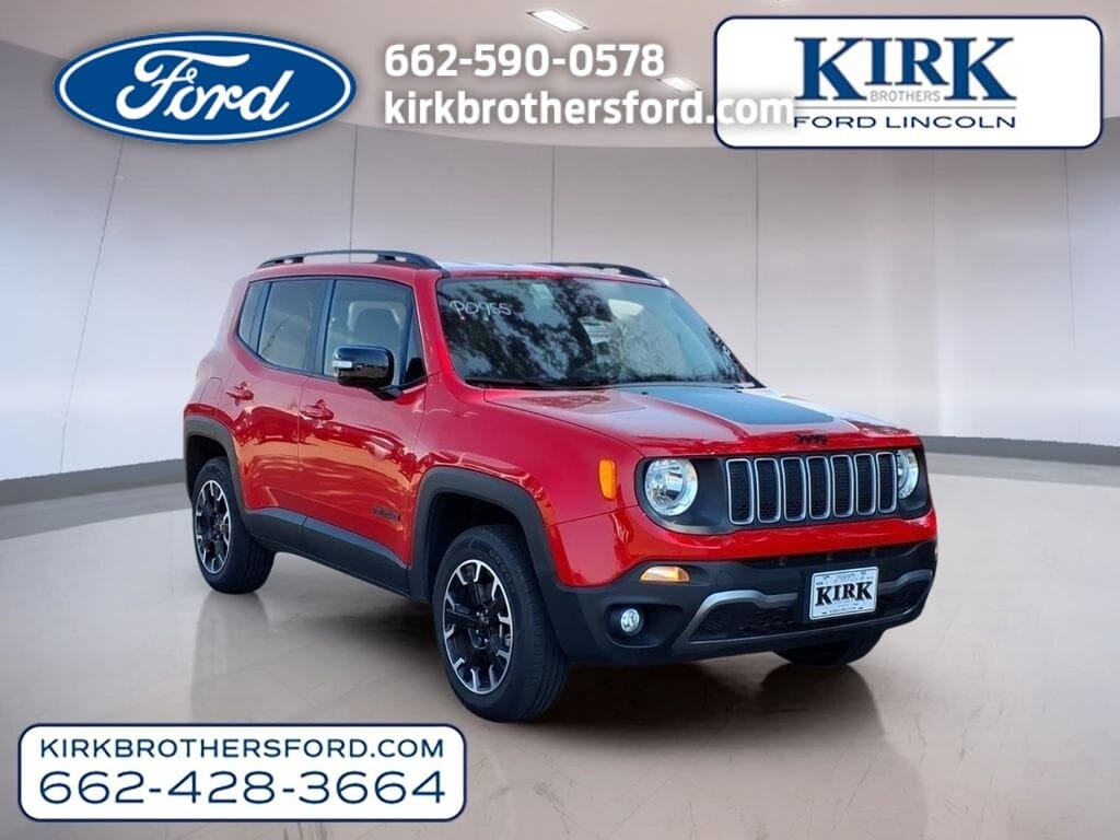 Used 2023 Jeep Renegade Latitude SUV