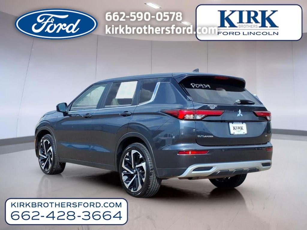 Used 2024 Mitsubishi Outlander SE SUV