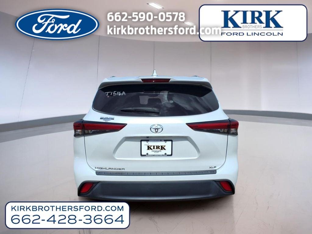 Used 2023 Toyota Highlander XLE SUV
