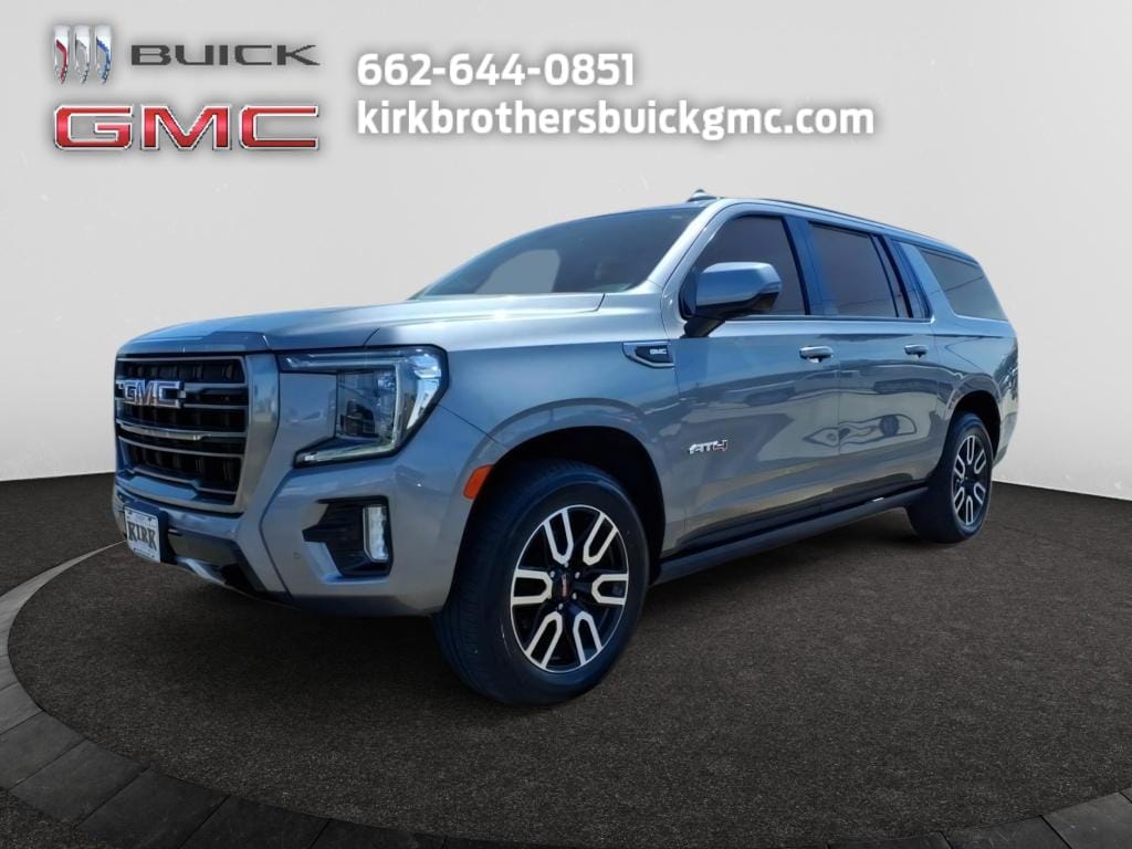 2021 GMC Yukon 4WD AT4's photo