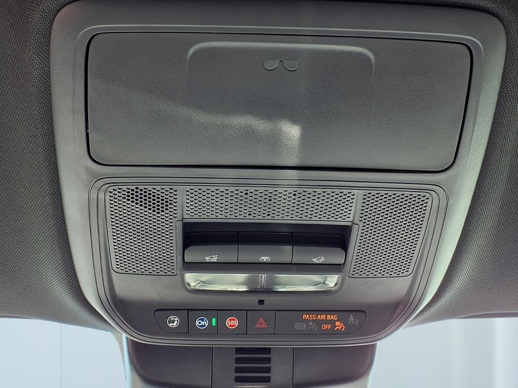 2026 GMC Acadia Elevation - Photo 17