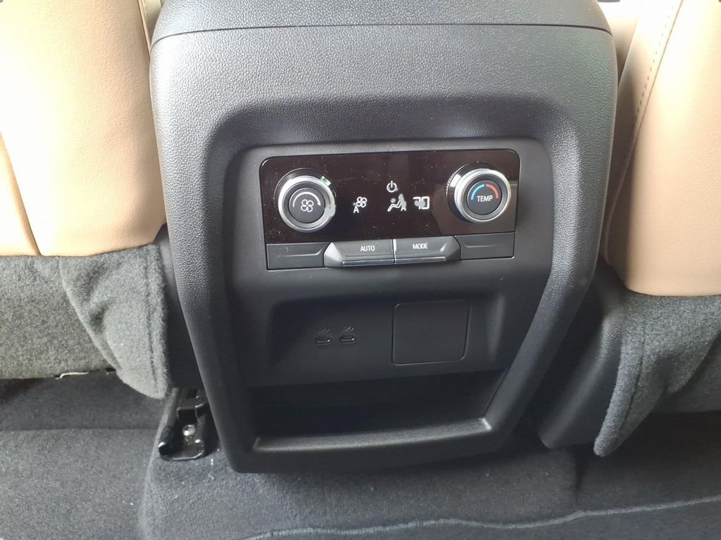 2026 Buick Enclave Preferred - Photo 16