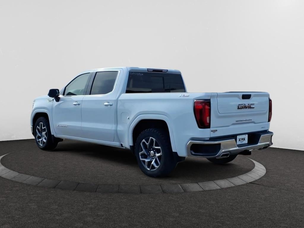 Used 2024 GMC Sierra 1500 SLT Truck