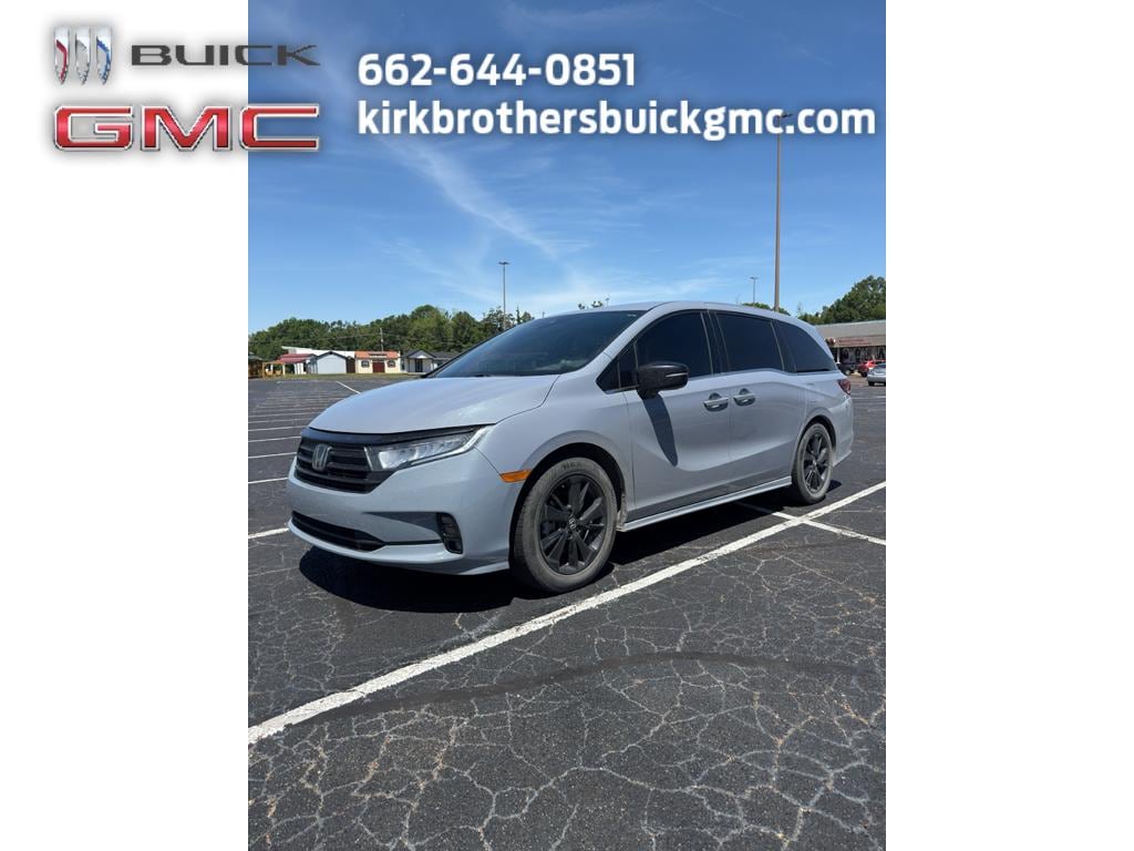 2024 Honda Odyssey SPORT's photo