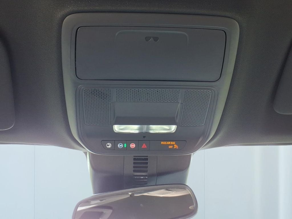 2026 Buick Enclave Preferred - Photo 18