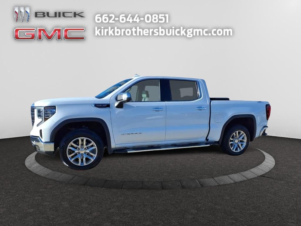 2023 GMC Sierra 1500 SLT's photo