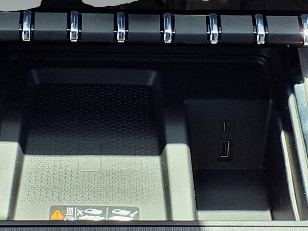 2026 GMC Acadia Elevation - Photo 16