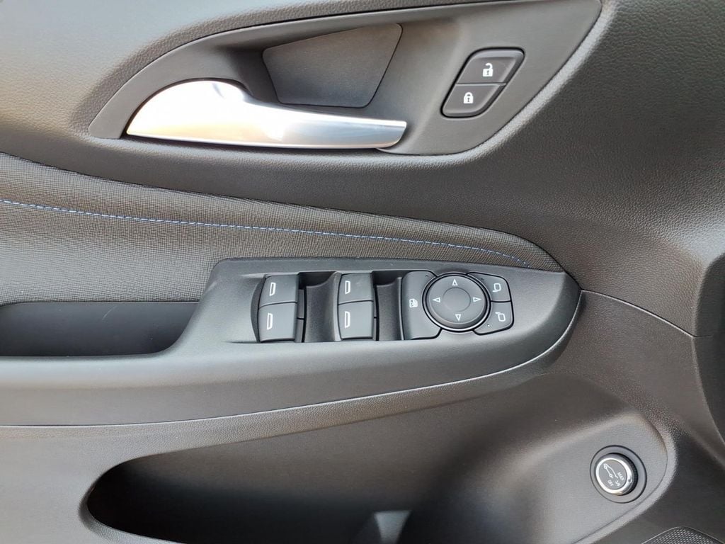 2026 Buick Envista Sport Touring - Photo 19