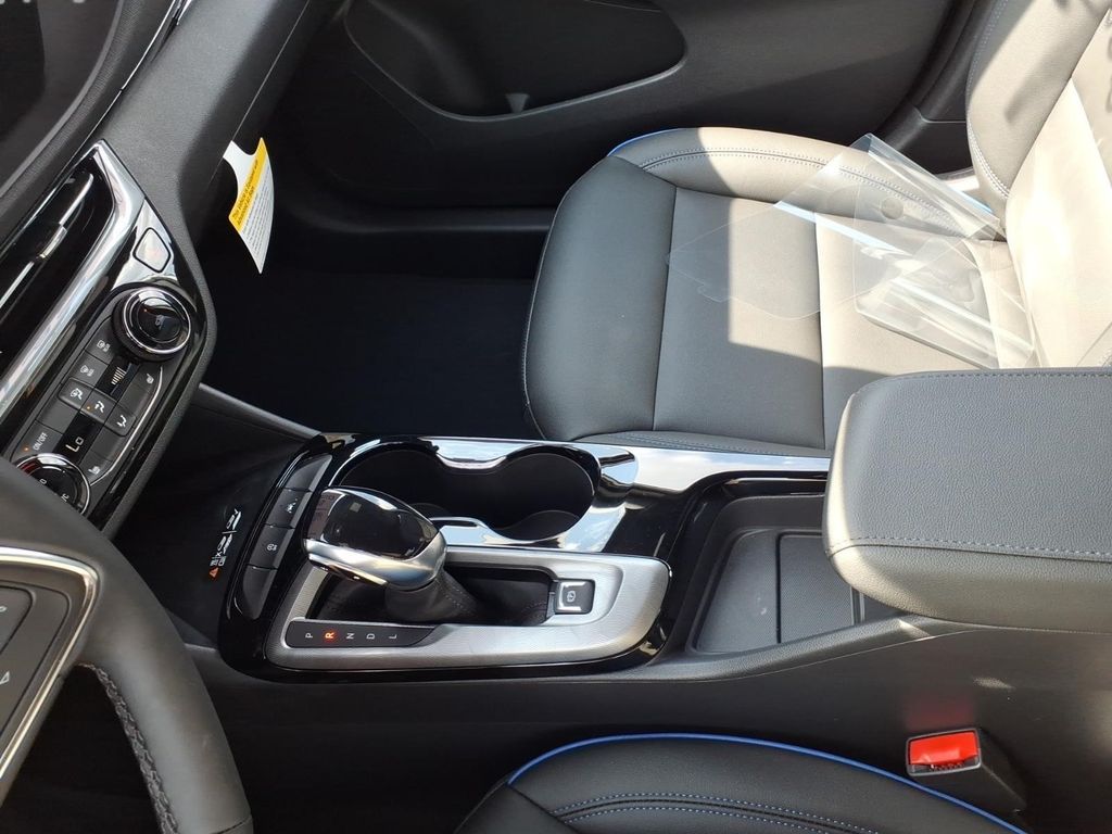 2026 Buick Envista Sport Touring - Photo 25