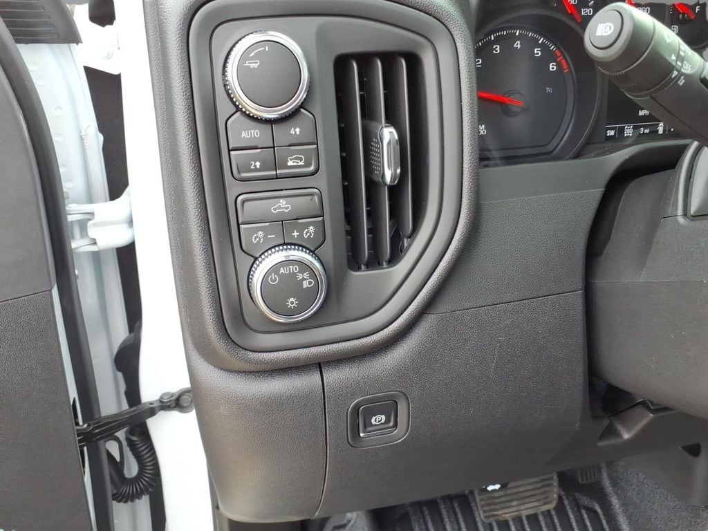 2026 GMC Sierra 1500 Pro - Photo 14