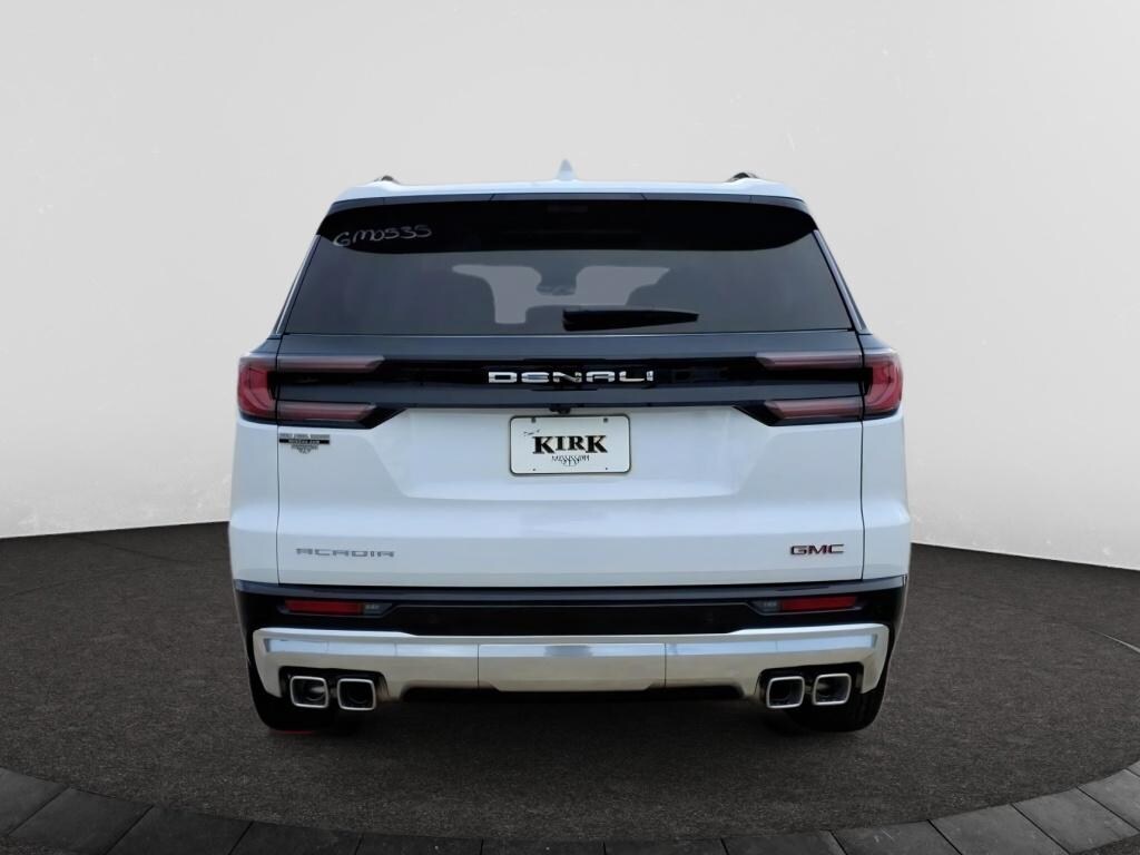 New 2026 GMC Acadia Denali SUV