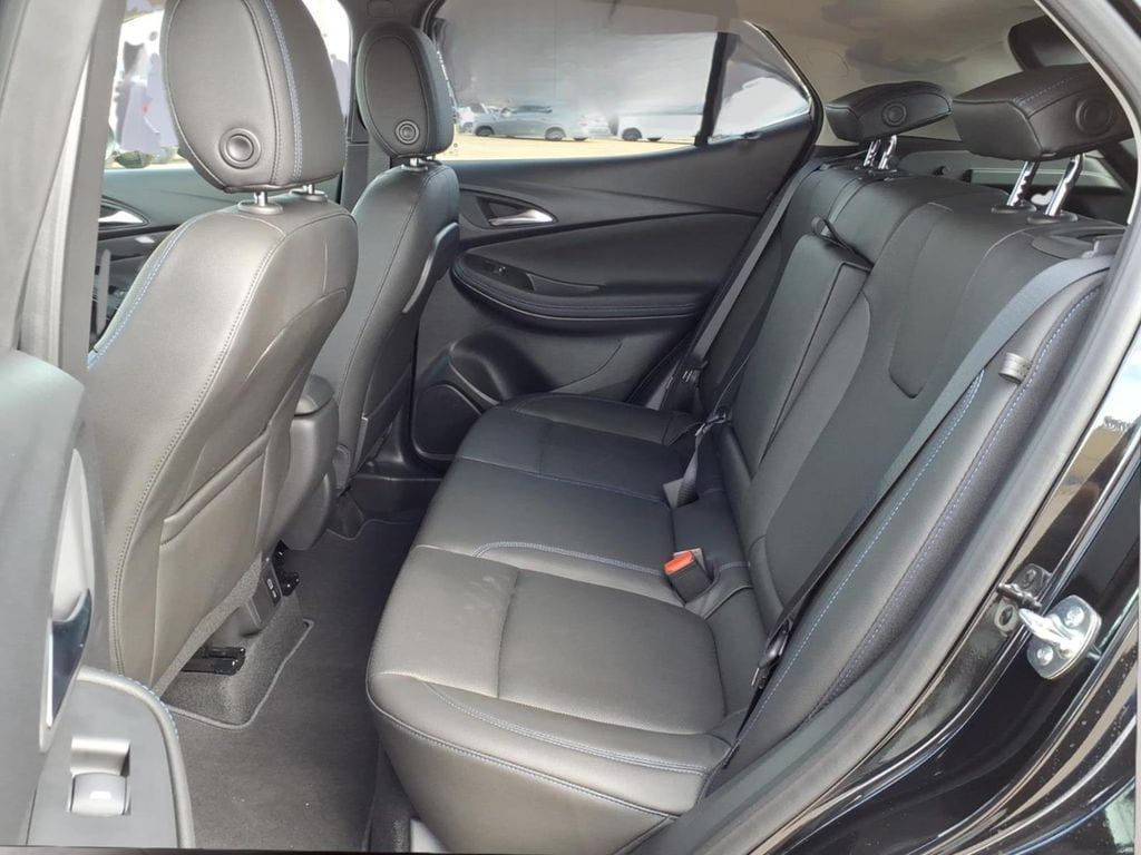2026 Buick Encore GX Sport Touring - Photo 9