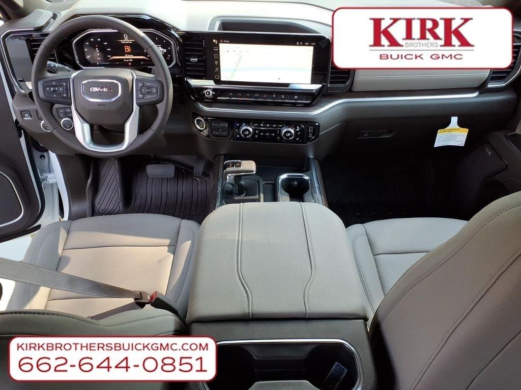 2026 GMC Sierra 1500 SLT - Photo 4