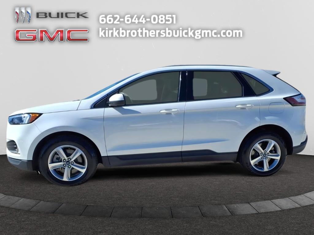 2022 Ford Edge SEL's photo