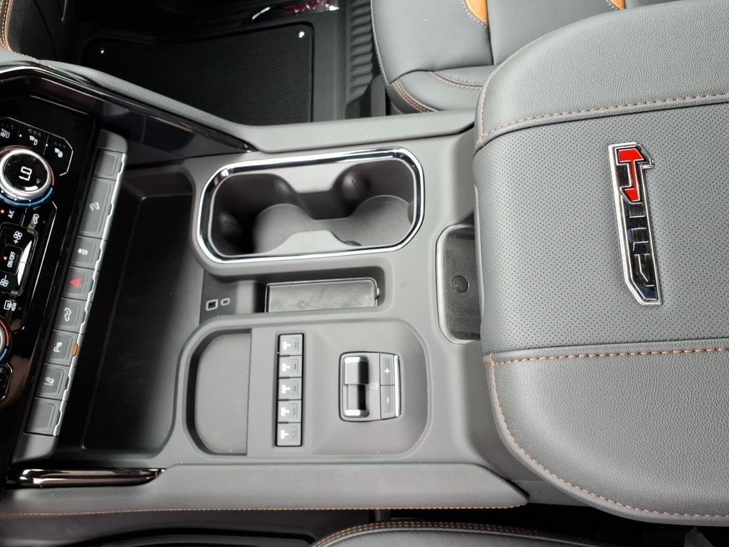 2026 GMC Sierra 2500HD AT4 - Photo 23