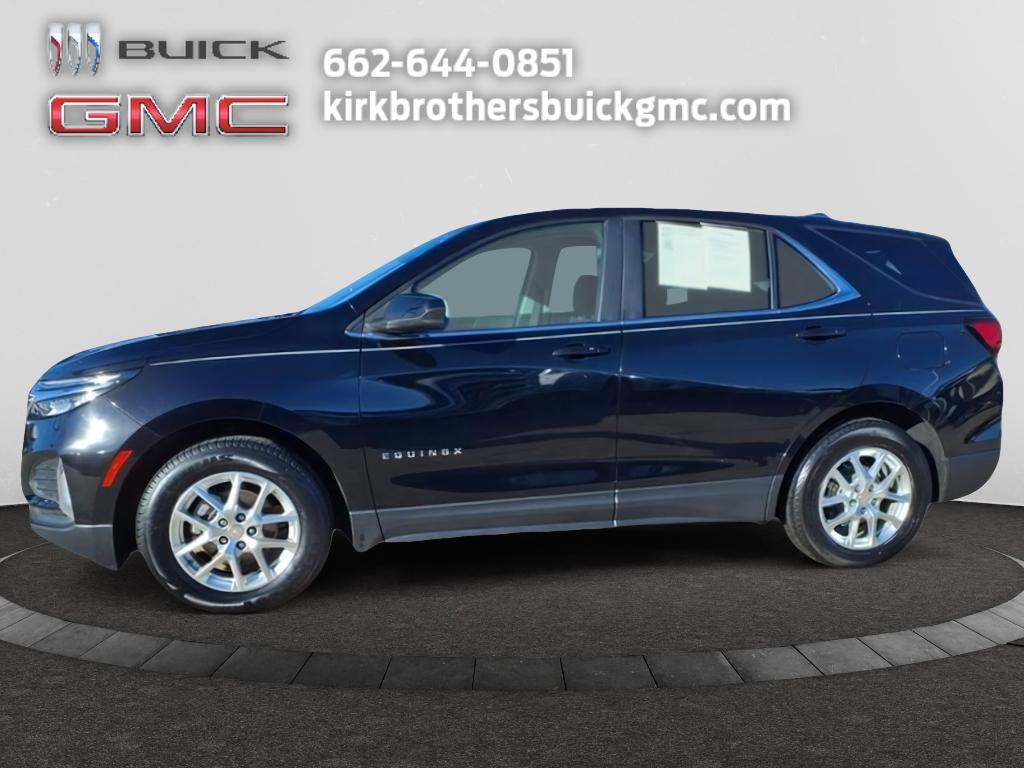 2022 Chevrolet Equinox LT's photo