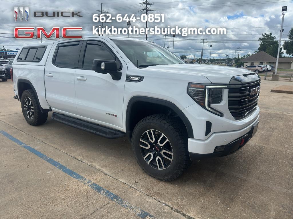 2024 GMC Sierra 4WD Crew Cab Short Box AT4's photo