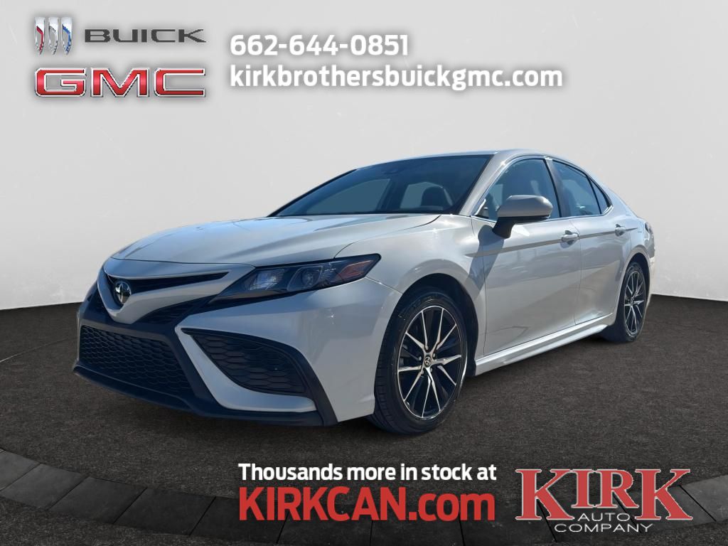 Used 2023 Toyota Camry SE with VIN 4T1G11AK0PU110806 for sale in Greenwood, MS